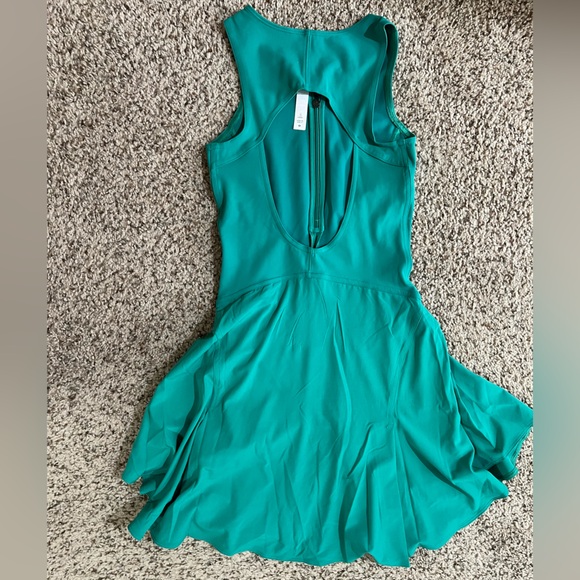 NEW Lululemon Everlux Short-Lined Tennis Tank Dress 6" - Picture 2 of 4